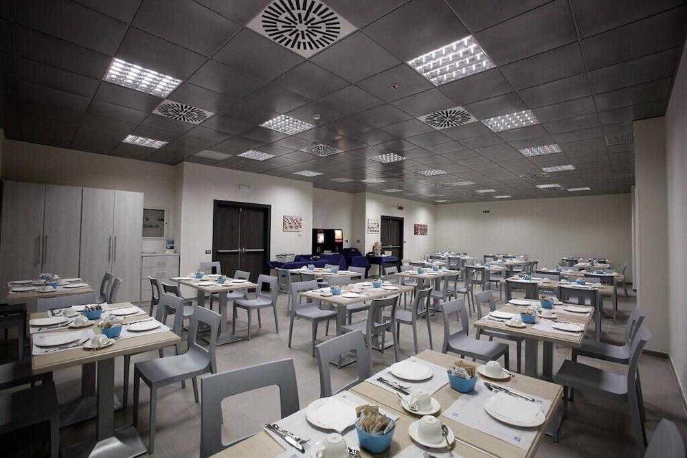 호텔 아티스 로마 외부 사진